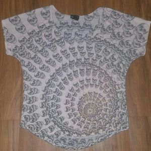 Wet Seal Swirly Skull Shirt